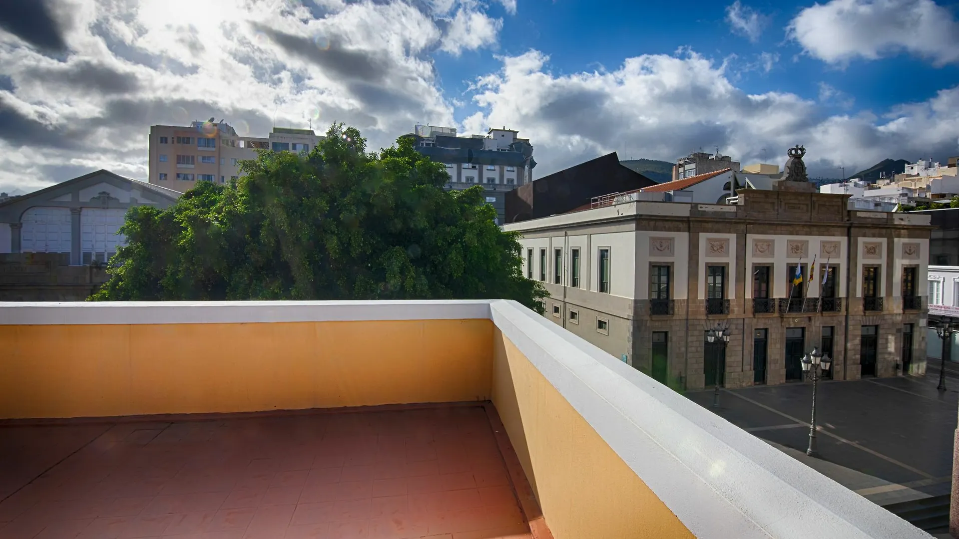 Apartment In The Heart Of The City 圣克鲁斯-德特内里费 0*,